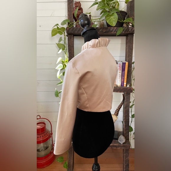 David’s Bridal: Beige Ruffle Collar Bolaro Jacket - Picture 8 of 17